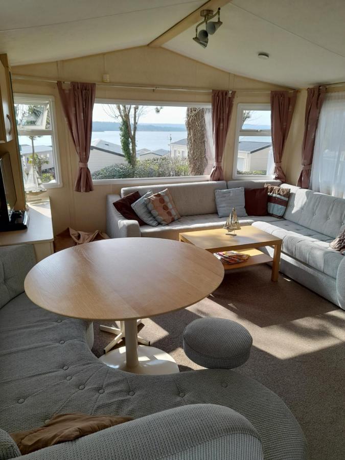 Hotel Pine Ridge 59 Rockley Park Poole With Sea View Sleeps Six Exterior foto